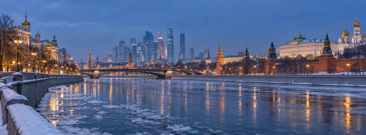 Moscow winter riverfront