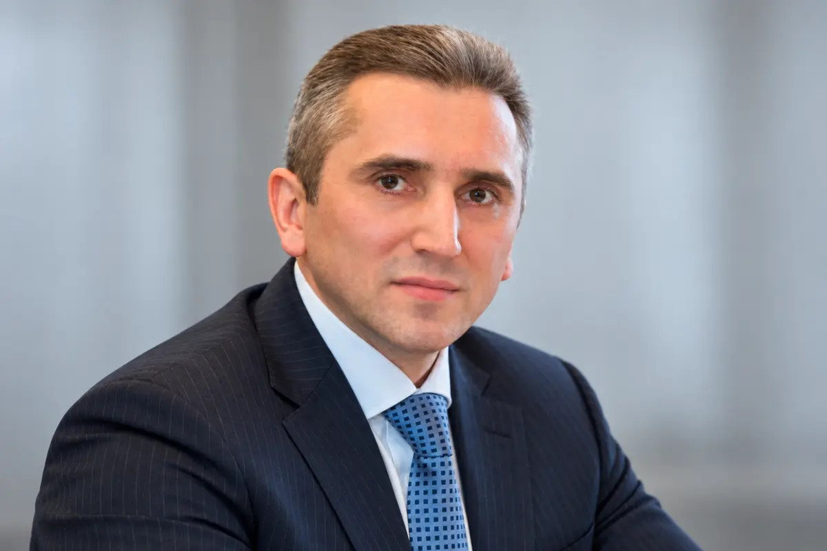 Александр Моор